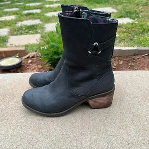 Teva Foxy Nubuck Mid Calf Leather Boots